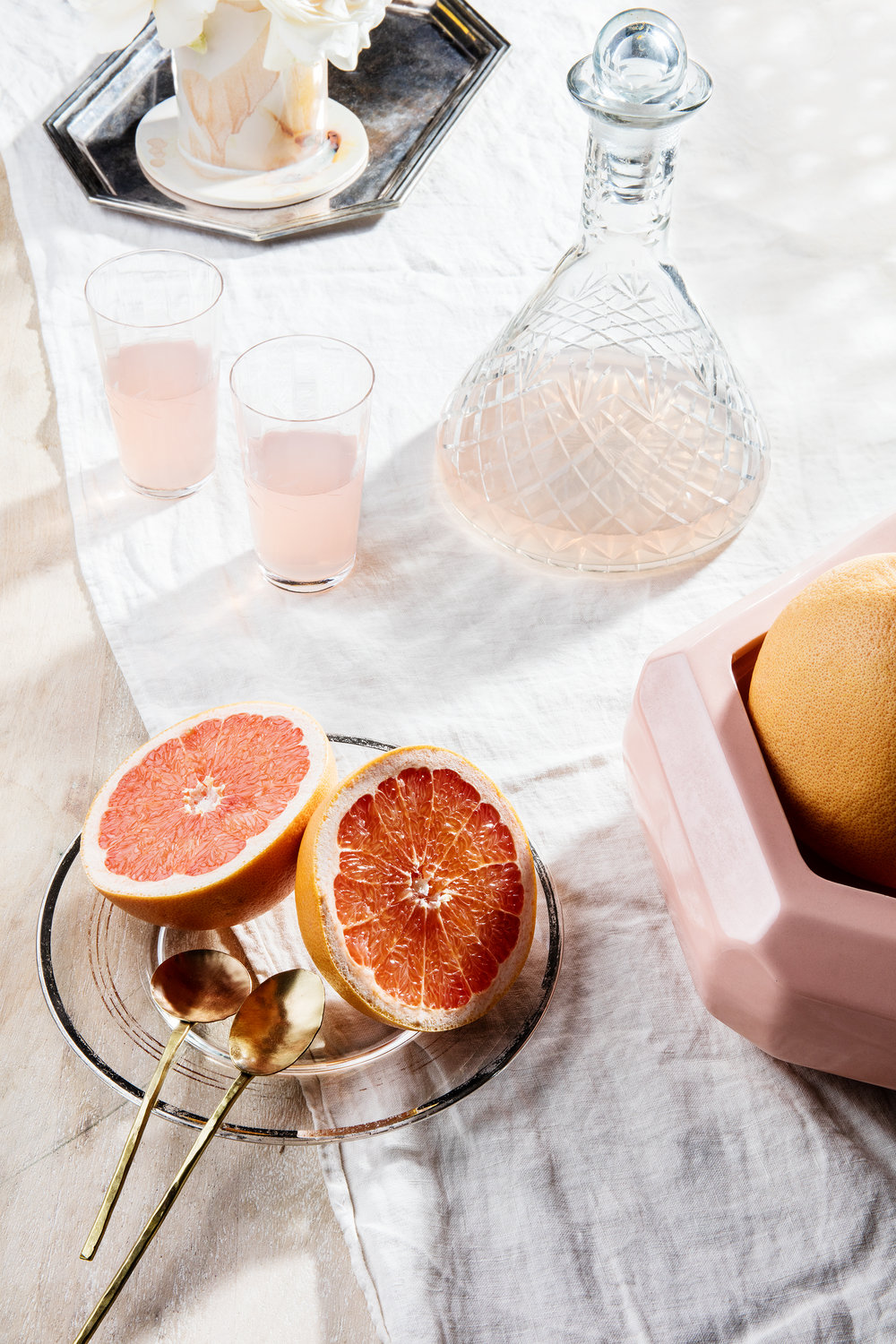 Hoppe Shoppe table top still life with grapefruits